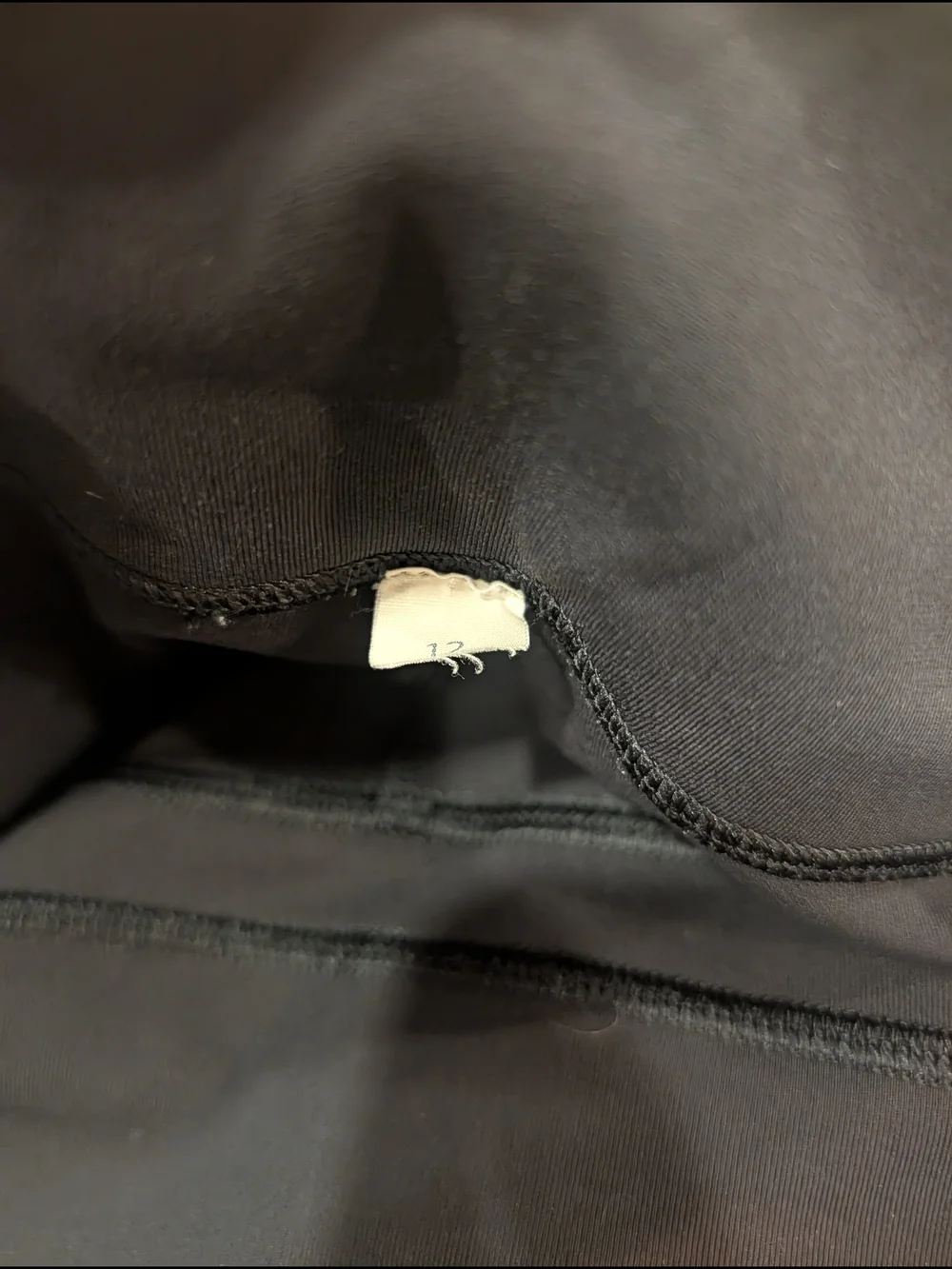 Lululemon Cropped Leggings - Picture 6 of 6